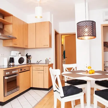Apartment Hegedues Design 3room Flat *